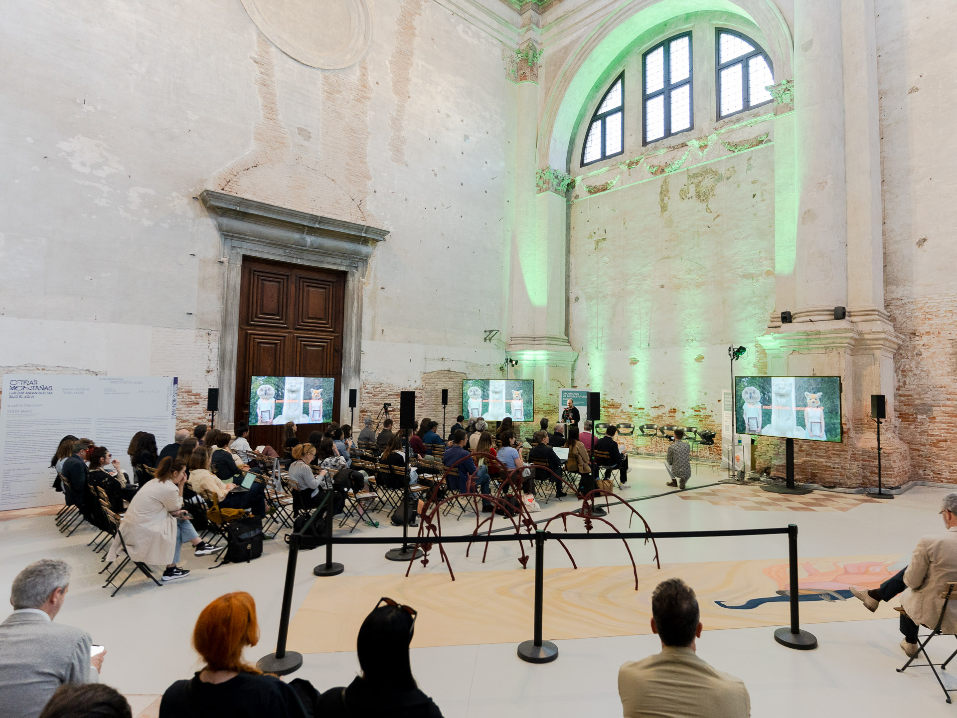 ▴ Ocean Space reintegrates the historic Church of San Lorenzo (Photos: Courtesy of Joe Habben).