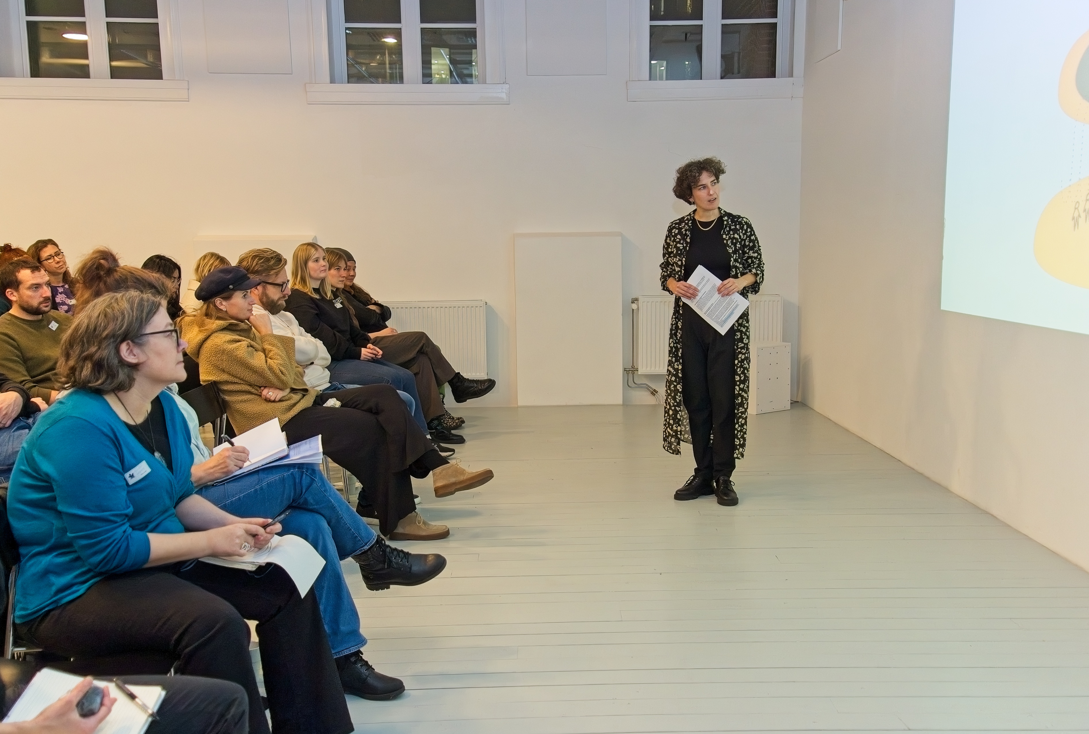 ▴ Linn Johansson (Marine Education Center ) introducing the Bauhaus of the Seas Sails