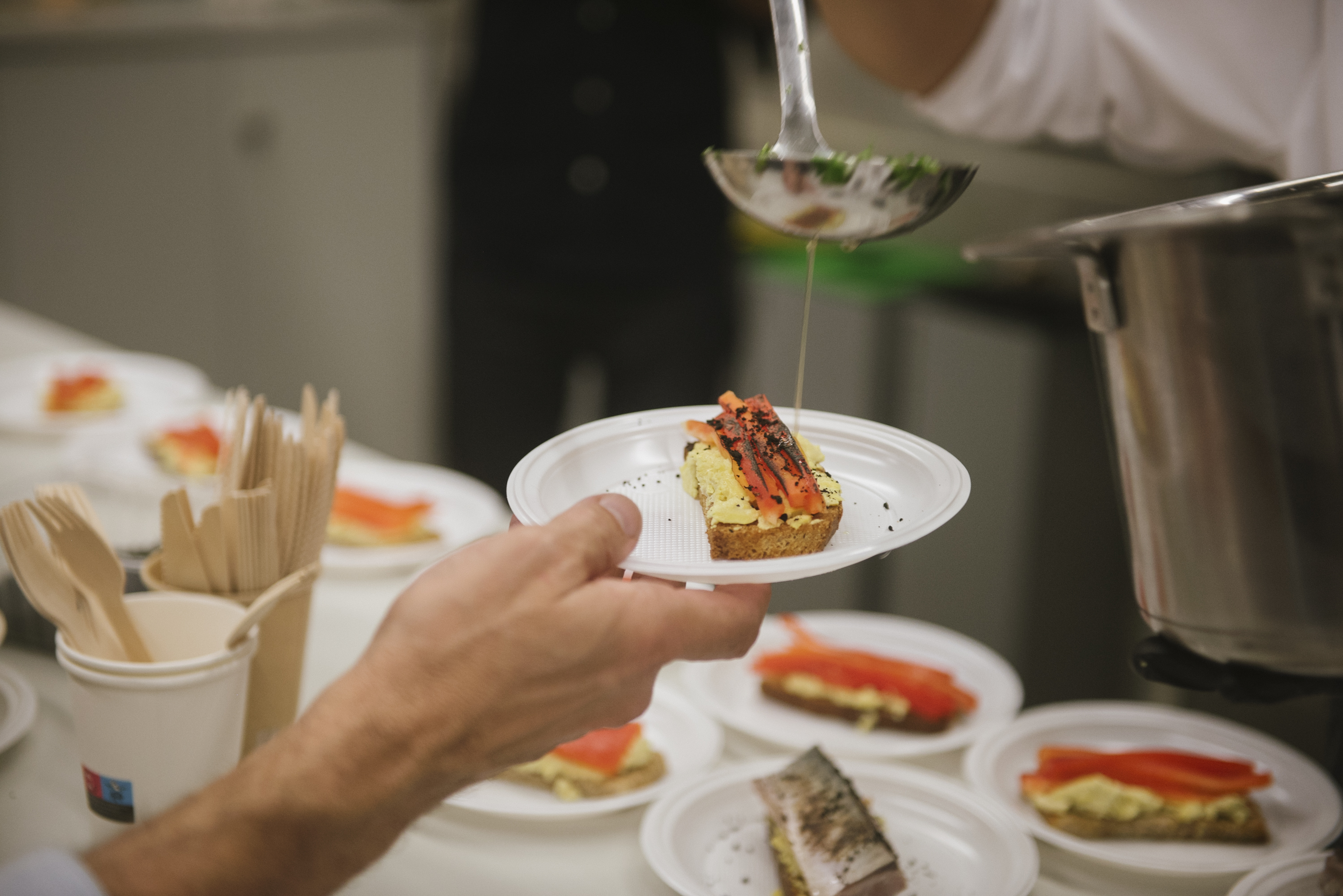 ▴ Lisbon Spice Rack and Locals Approach collaborative dinner, NEB Lighthouse Project Meeting, Marvila Library, Lisbon 2024 (2) © Sara Pinheiro.